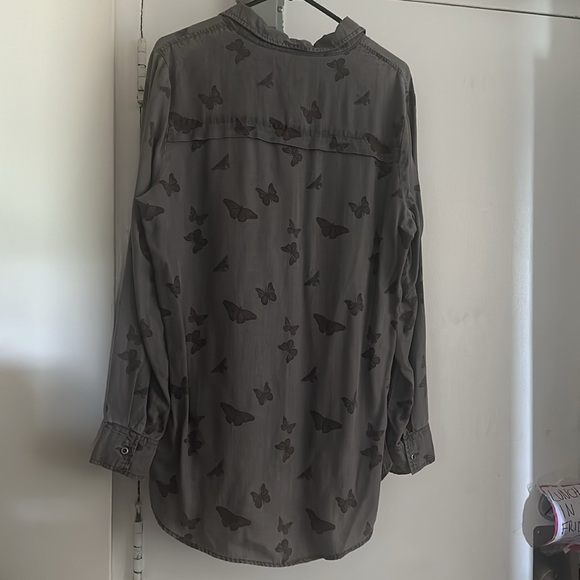 Grey top - Picture 3 of 3